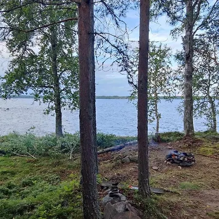 Dağ evi Boat Required Traditional Finnish Lakeside Off-grid Island Joensuu