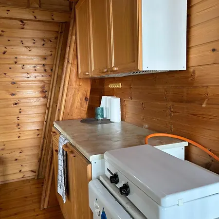 Traditional Finnish Lakeside Off-grid Island Chalet Joensuu