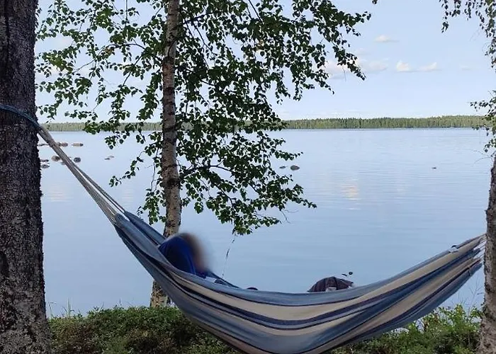 Traditional Finnish Lakeside Off-grid *