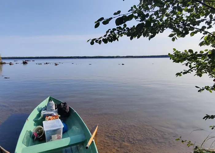 Chalet Traditional Finnish Lakeside Off-grid *