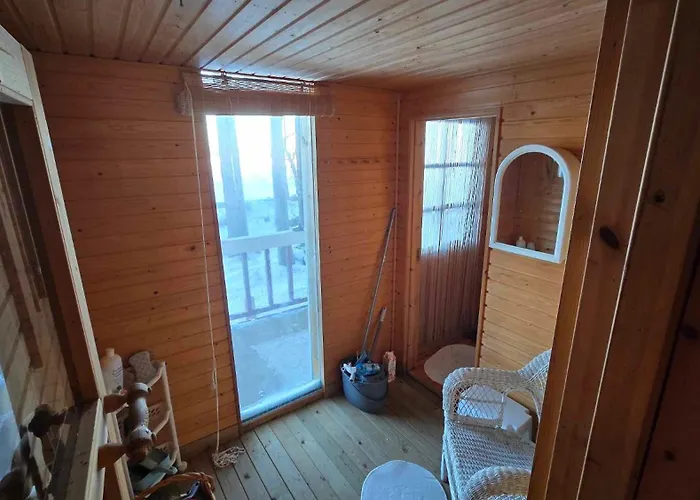 Chalet Traditional Finnish Lakeside Off-grid Joensuu