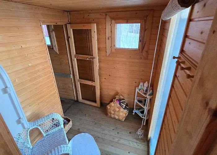 Traditional Finnish Lakeside Off-grid *